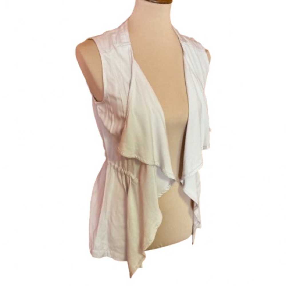3 for 20 $ bundle Maurice’s cream lace back cover up vest